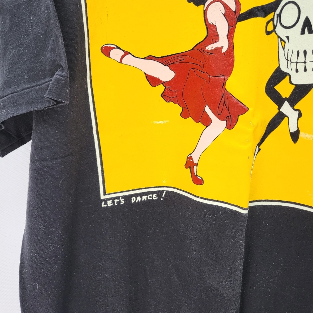 Vintage Hanes Men Size XL(46-48) Black T-Shirt - Picture 4 of 8